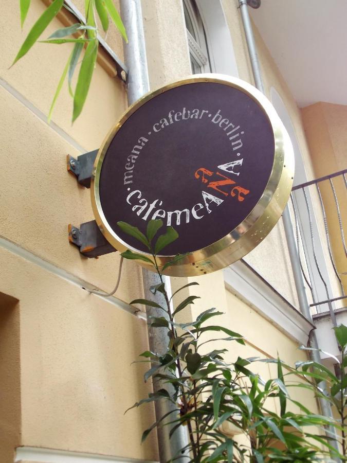 Beautiful Park Apartment For 4 Guests Berlino Esterno foto
